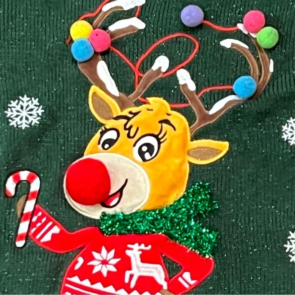 Green Christmas Sweater Women's Size M Rudolph Reindeer Red Nose Poms Snowflakes - Picture 4 of 13